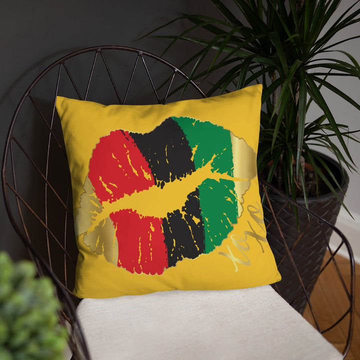 African Flag Lips Throw Pillow - Beguiling Phenix Boutique