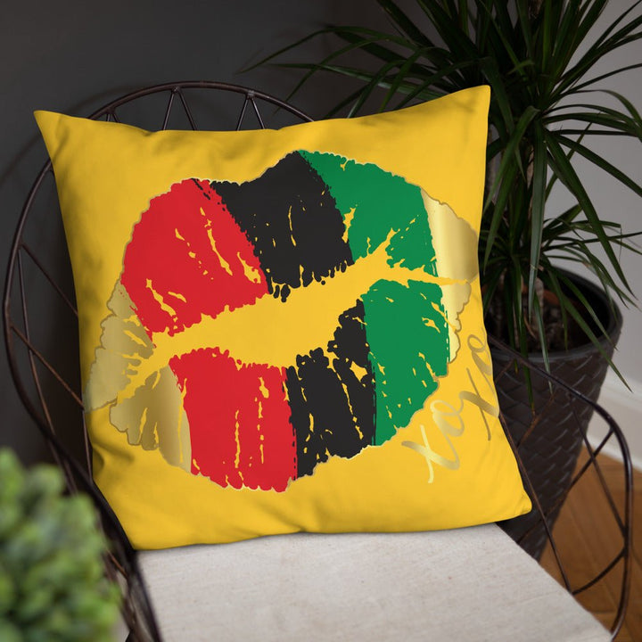 African Flag Lips Throw Pillow - Beguiling Phenix Boutique